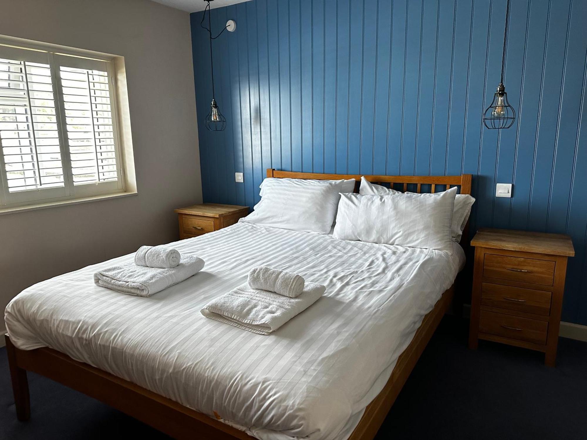 Castle Hotel Aberaeron Ngoại thất bức ảnh